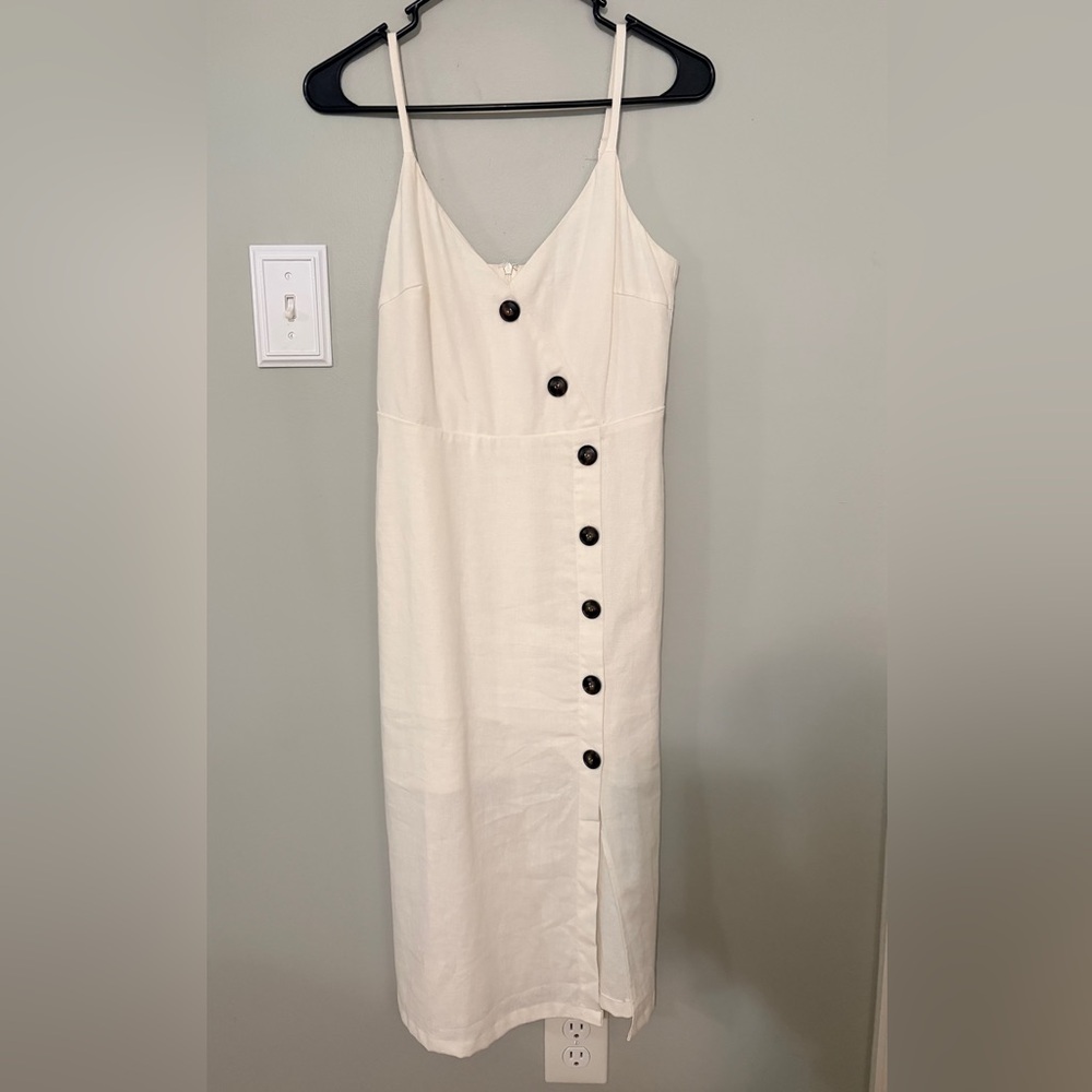 Lush white linen Midi Dress with Buttons and slit. Size Small